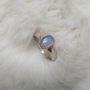 Sterling silver moonstone ring